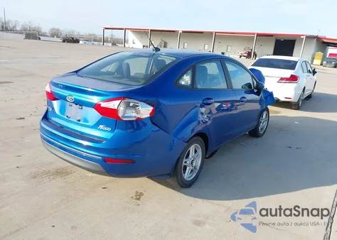 2018 Ford Fiesta Se z USA, uszkodzony, nr VIN 3FADP4BJ8JM144135